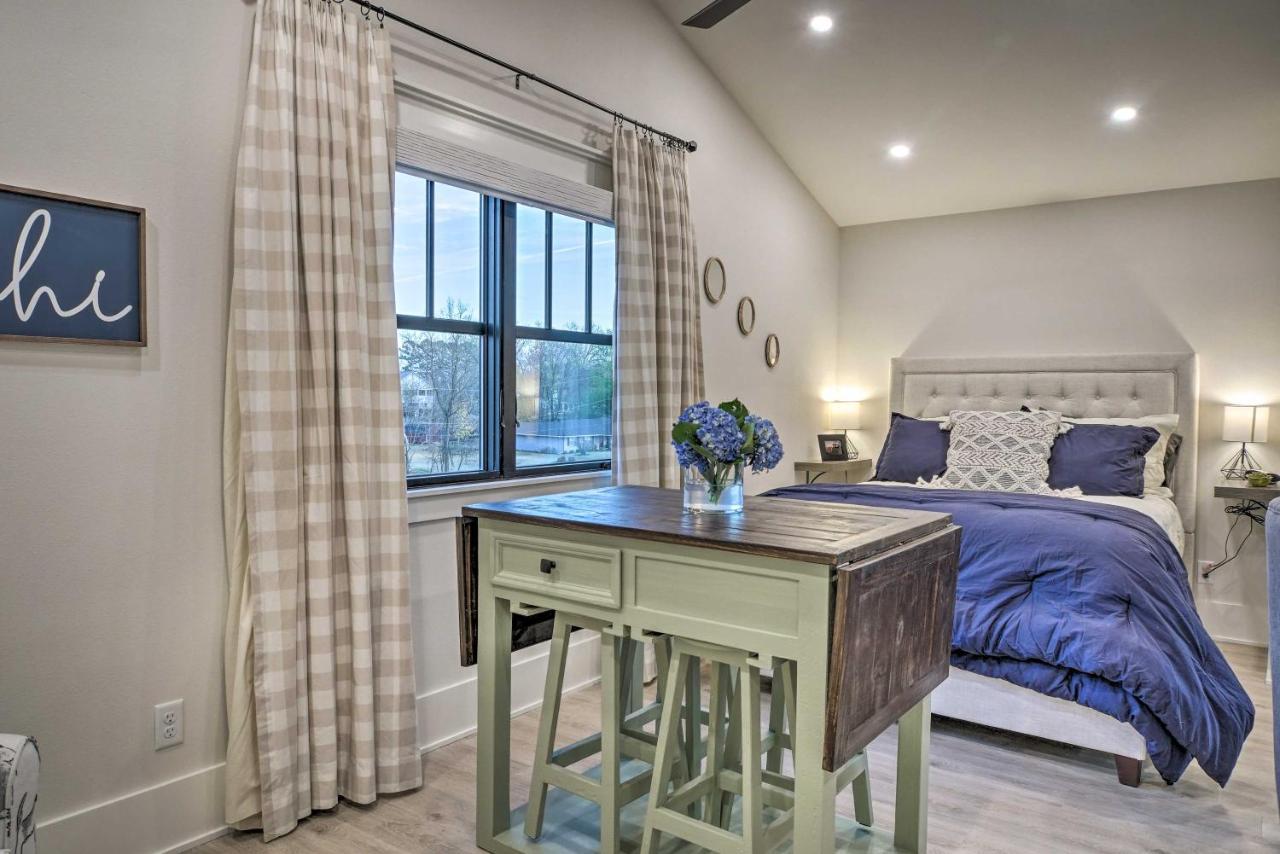 Airy Bentonville Studio Less Than 1 Mile To City Square! Exterior photo